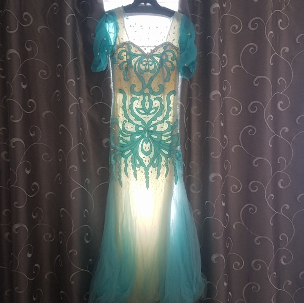 *SOLD*    Dave and Jonny Dress